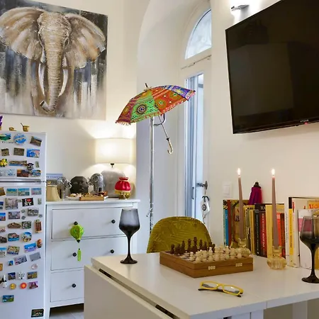 Apartment τhe Hidden Garden *