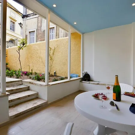 شقة τhe Hidden Garden Corfu (city)