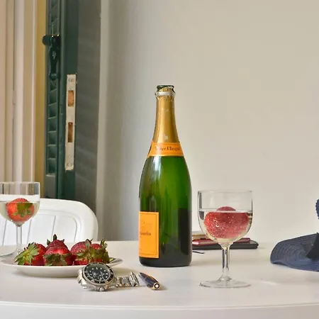 τhe Hidden Garden *