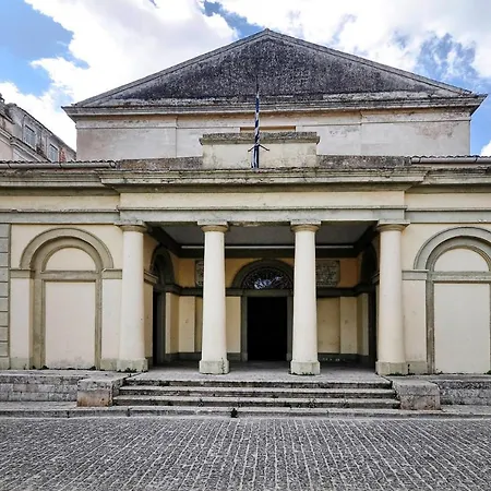 Apartament τhe Hidden Garden