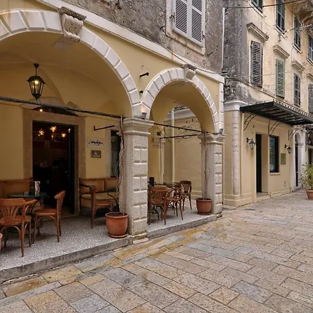 τhe Hidden Garden Appartement *