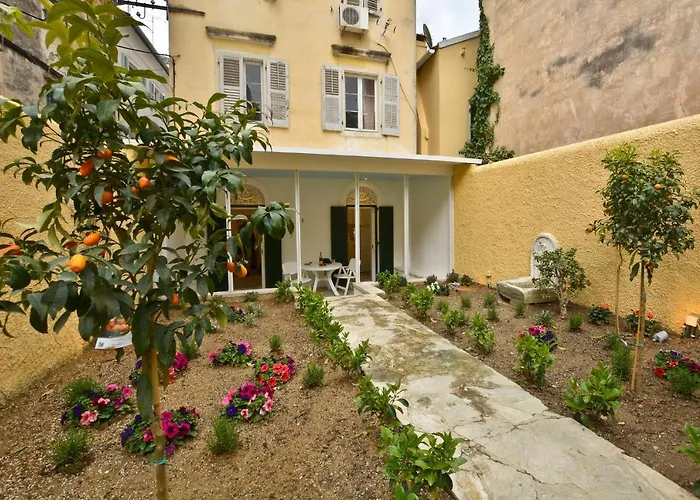 τhe Hidden Garden * Corfu (city)